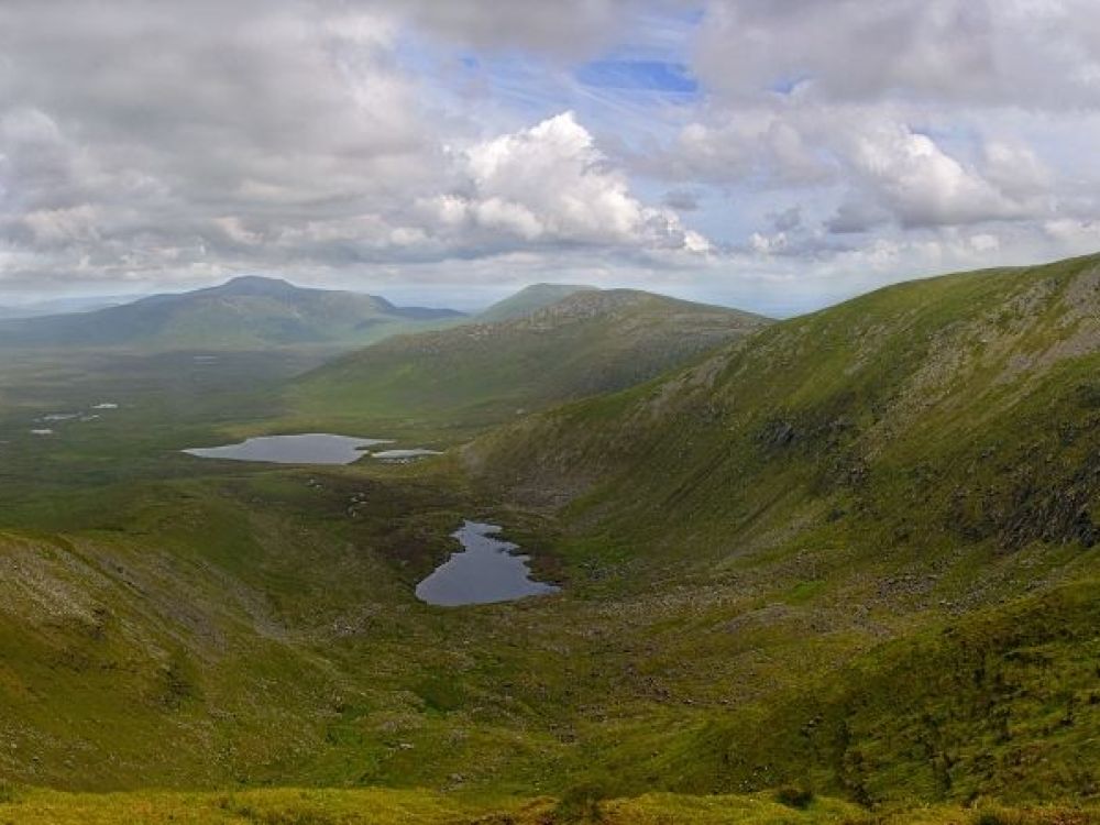 8943-Ballycroy_National_Park_from_Nephin_Beg_Range,_July2012